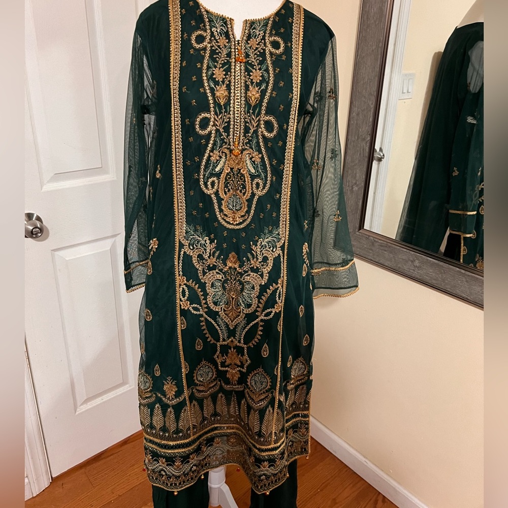 2-piece Suit (Kameez and Shulwar)